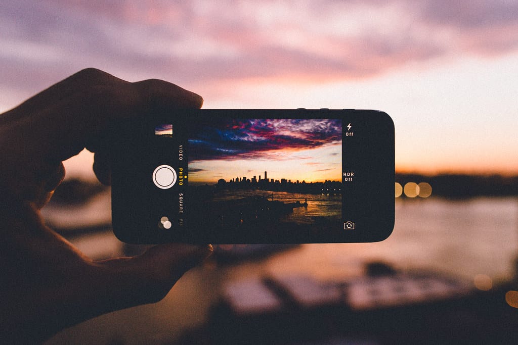 Taking picture for great views for content creation